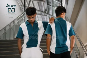 কনট্রাস্ট জিপার পলো টি শার্ট