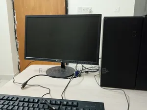 Desktop Computer 8GB Intel Core i7 SSD 256GB
