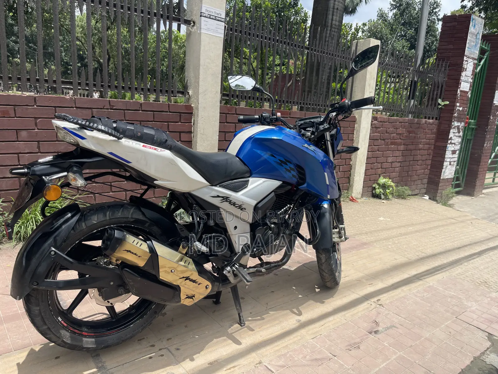 টিভিএস আপাচে ১৬০ ৪ভি ২০১৯ নীল