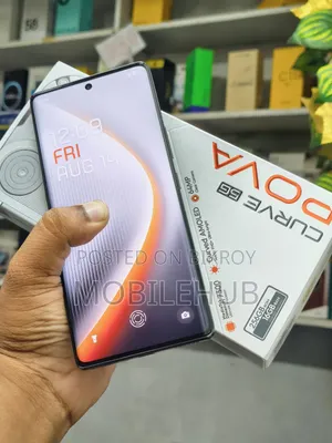 Tecno Pova Curve 256 GB Black