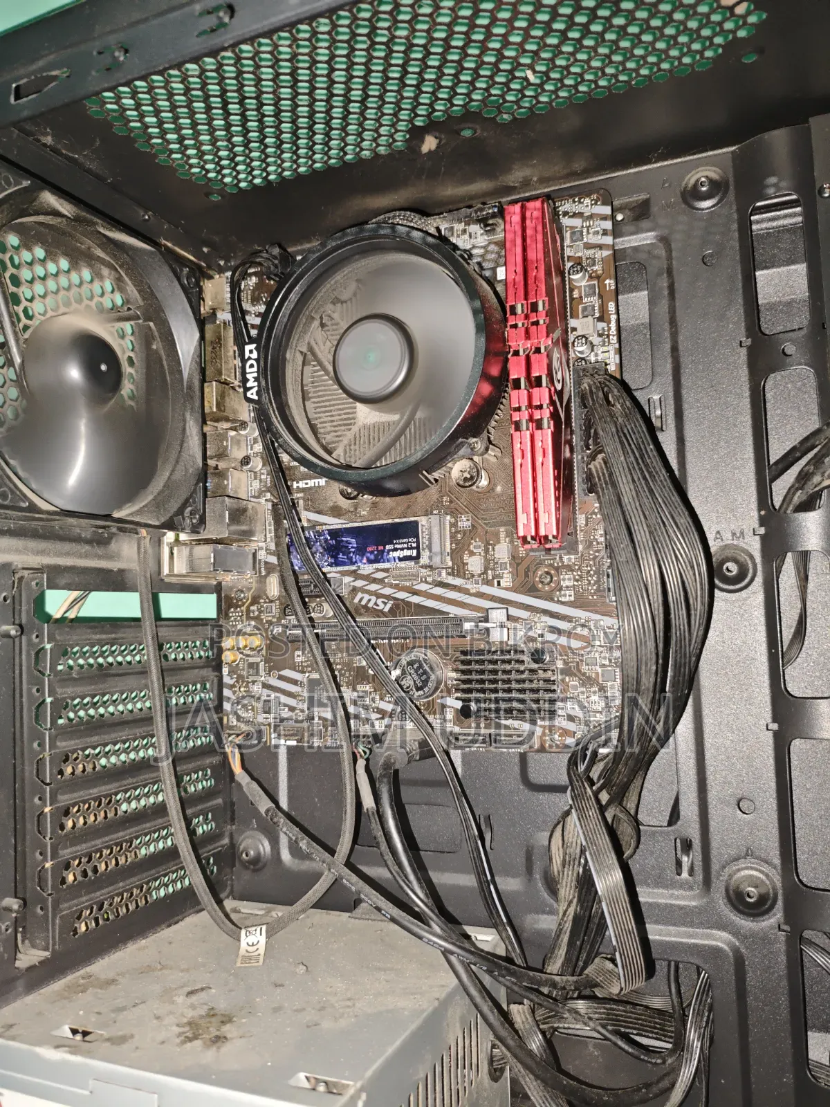 Desktop Computer 16GB AMD Ryzen 5 SSD 256GB