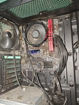 Desktop Computer 16GB AMD Ryzen 5 SSD 256GB