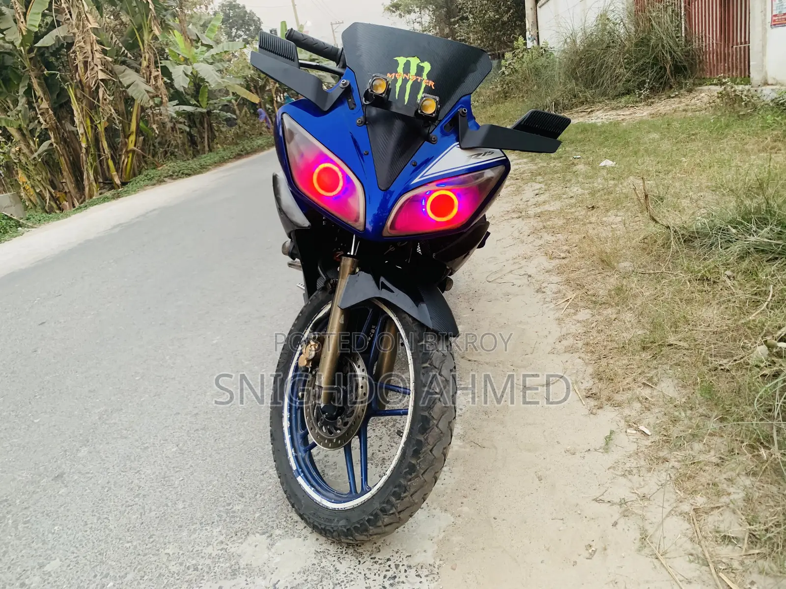 হোন্ডা ২০১৩ নীল