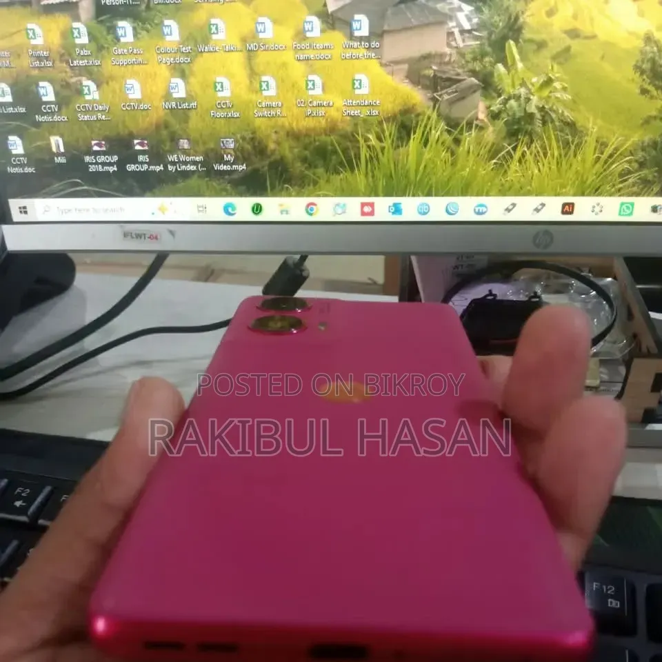মোটর চলা এজ ৫০ ফিউশন ২৫৬ জিবি গোলাপি