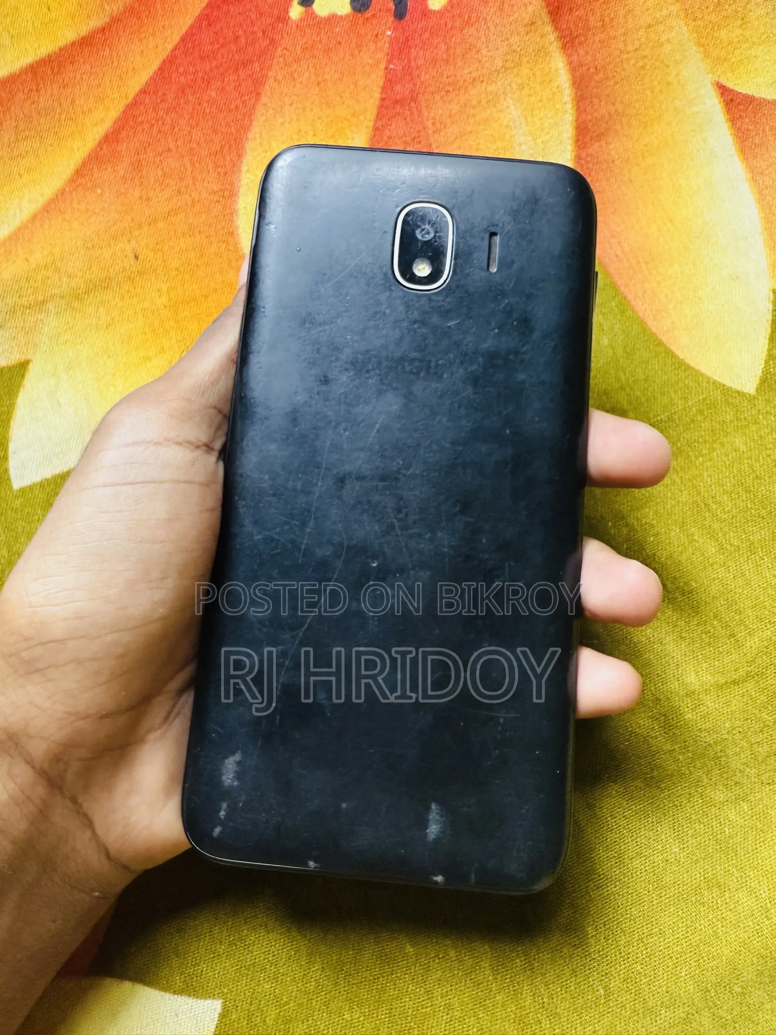 স্যামসাং গ্যালাক্সি জে৪ ১৬ জিবি ব্ল্যাক