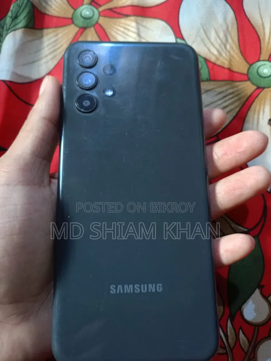 স্যামসাং গ্যালাক্সি এ১৩ (এসএম-এ১৩৭) ১২৮ জিবি ব্ল্যাক