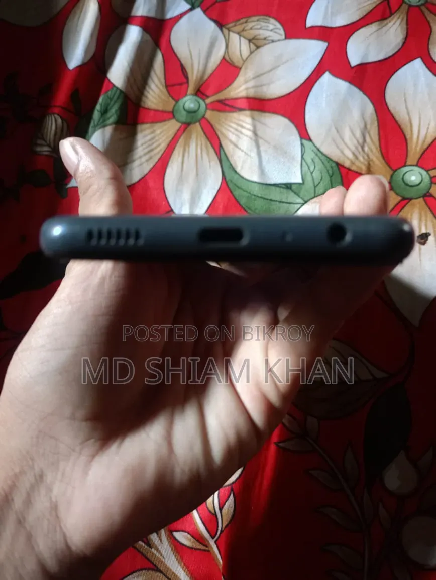 স্যামসাং গ্যালাক্সি এ১৩ (এসএম-এ১৩৭) ১২৮ জিবি ব্ল্যাক