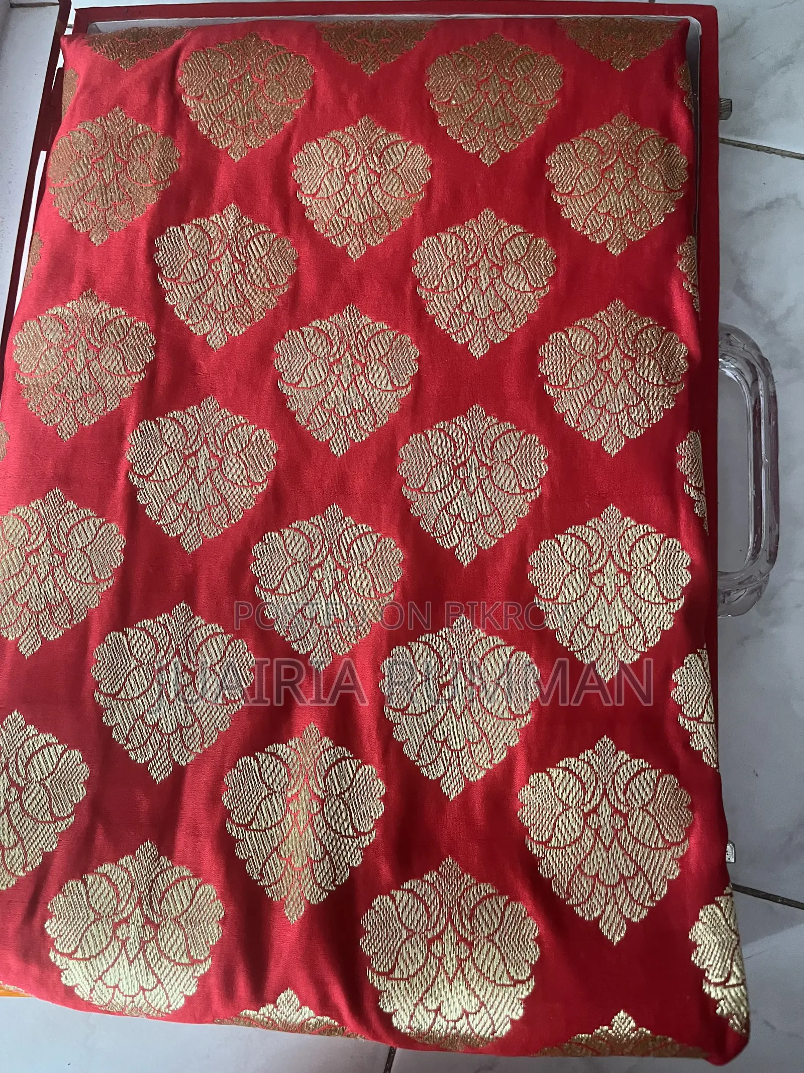 Katan Benaroshi Sharee With Blouse and Box