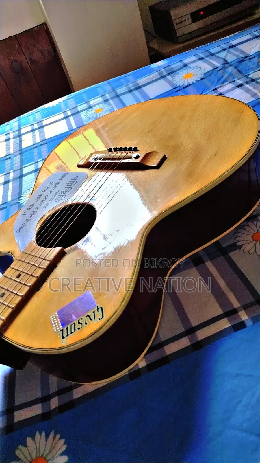 Givson Guitar