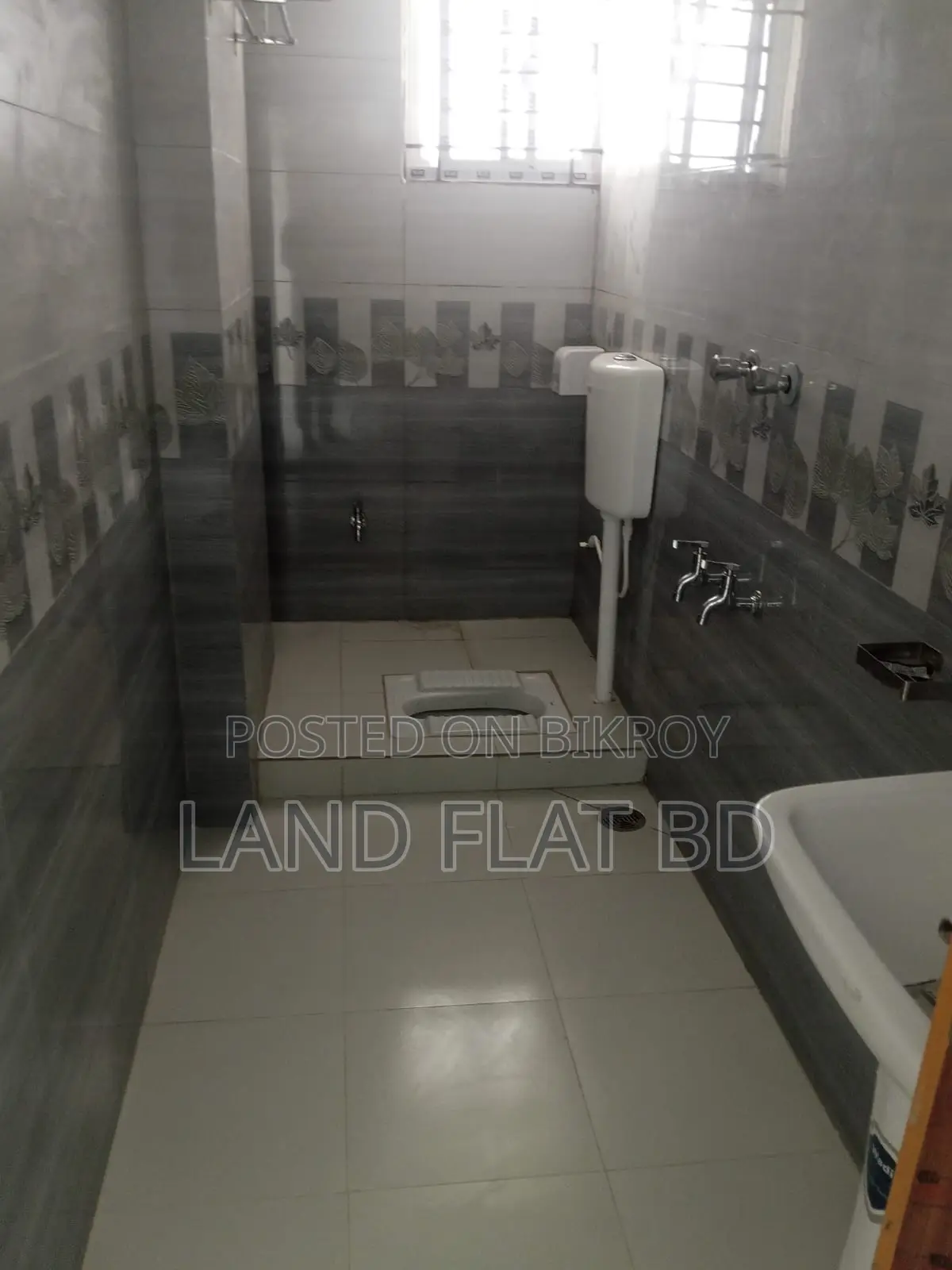 4 Bedroom Apartment in South Lake View, Mohammadpur for sale