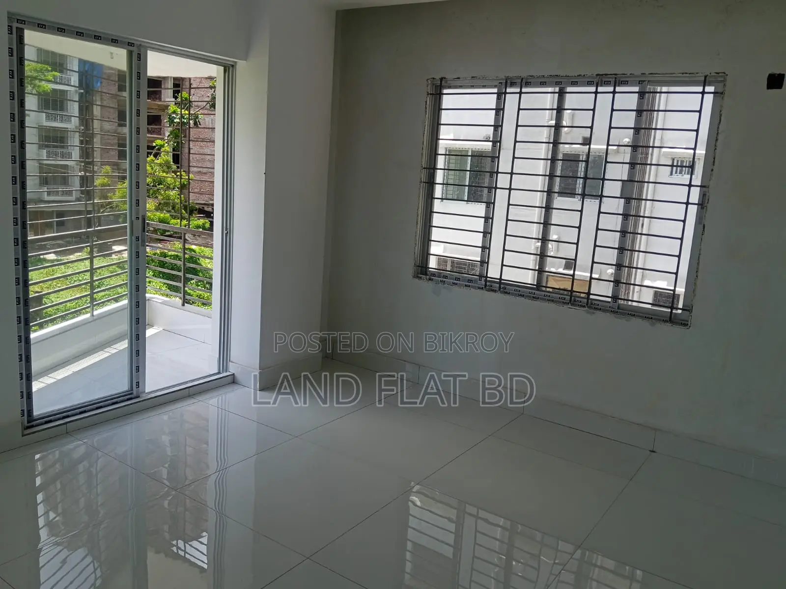 4 Bedroom Apartment in South Lake View, Mohammadpur for sale