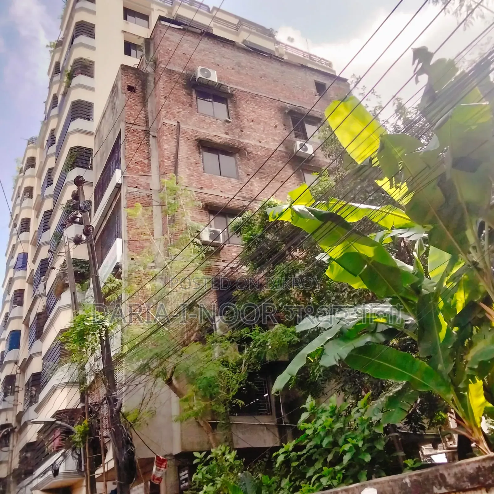 আগস্ট ১৬, মতিঝিলে ১০ বেডরুমের বাড়ি বিক্রয়