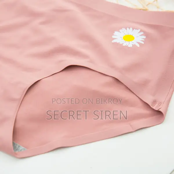 Seamless Ice Silk Women's Graphene Cotton Bottom Panty Thong Panty