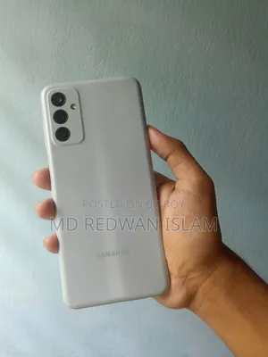 স্যামসাং গ্যালাক্সি এফ১৩ ১২৮ জিবি