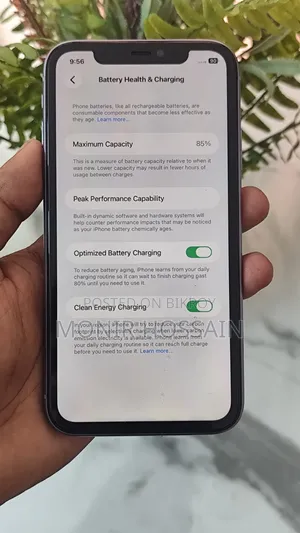 Apple iPhone 11 64 GB Purple
