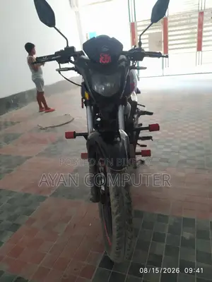 কিওয়ে আরকেএস ১০০ ২০১৭ কালো
