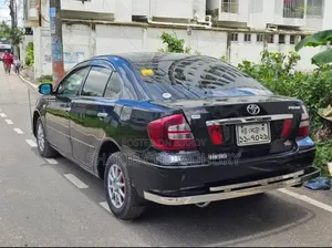 টয়োটা প্রিমিও ২০০৬ কালো