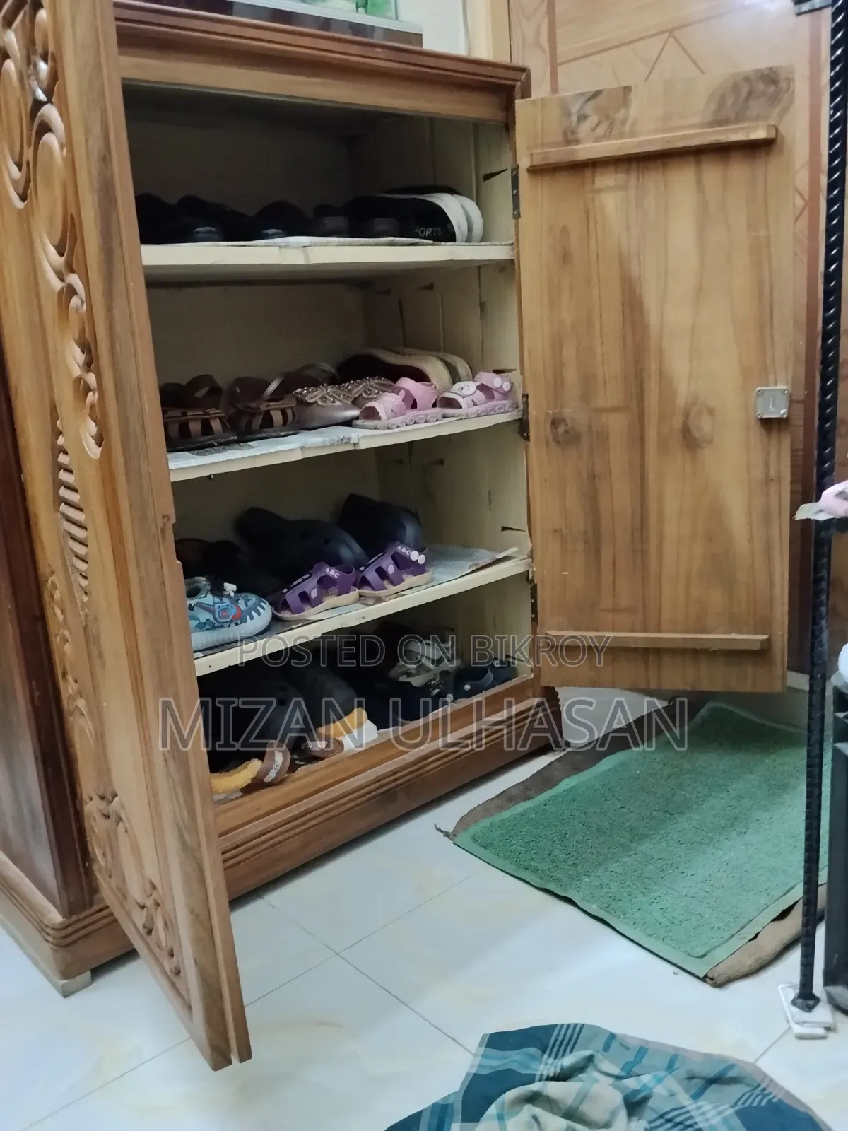 Wooden Shoe Rack