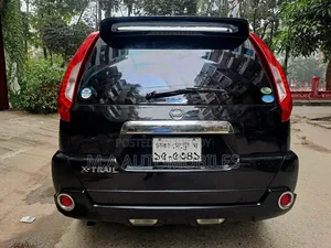 নিসান এক্স-ট্রেইল ২০১২ ব্ল্যাক