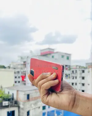 ওপ্পো এফ১৭ ১২৮ জিবি পিংক