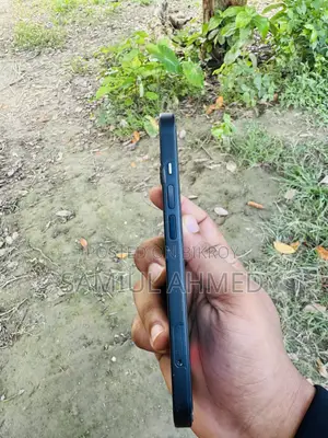 অ্যাপল আইফোন ১৩ ১২৮ জিবি ব্ল্যাক