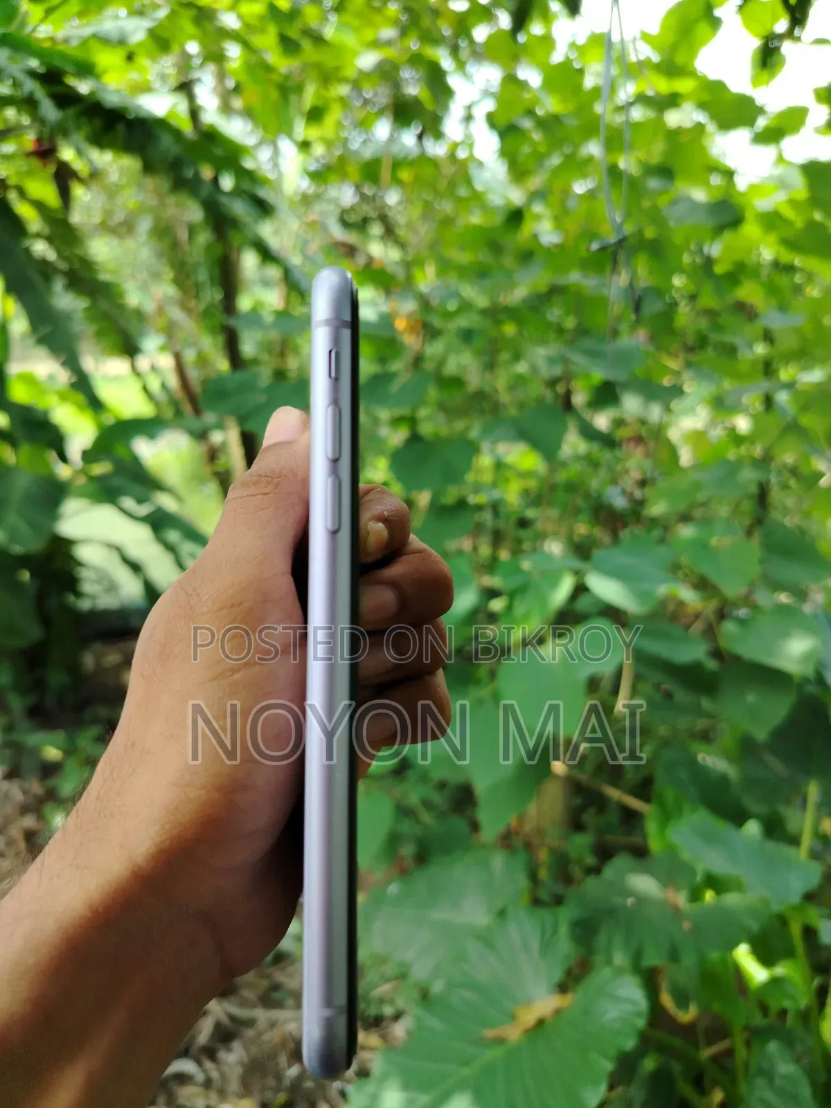 অ্যাপল আইফোন ১১ ১২৮ জিবি সিলভার