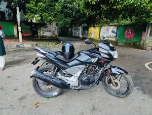 হিরো ২০১২ কালো