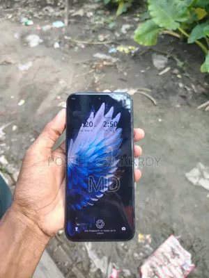 টেকনো স্পার্ক ৪০ প্রো ১২৮ জিবি কালো