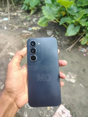 টেকনো স্পার্ক ৪০ প্রো ১২৮ জিবি কালো