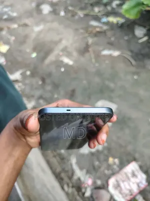 টেকনো স্পার্ক ৪০ প্রো ১২৮ জিবি কালো