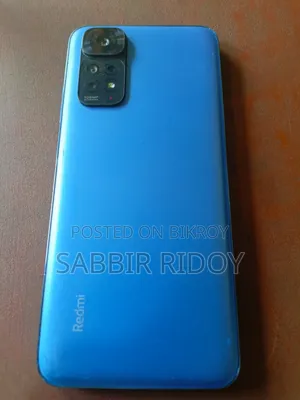 Realme 128 GB Blue