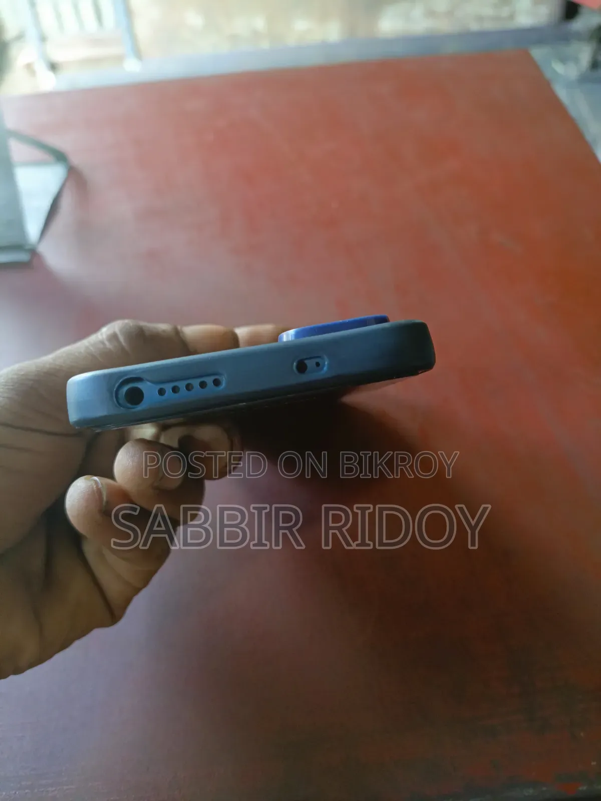 Realme 128 GB Blue