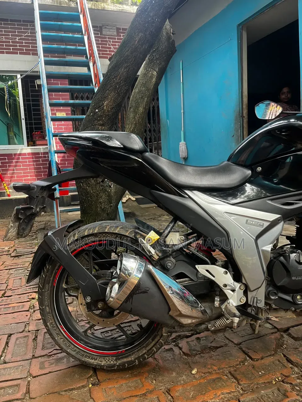 সুজুকি জিক্সার ২০২১ ব্ল্যাক