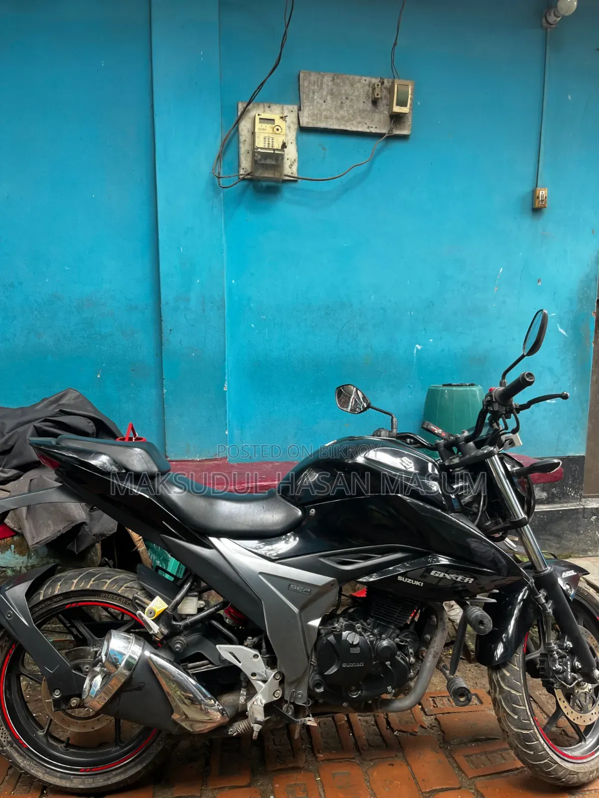 সুজুকি জিক্সার ২০২১ ব্ল্যাক