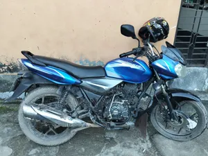 বাজাজ ডিসকভার ১২৫ ২০১৮ নীল