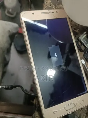 Samsung Galaxy J7 Max 32 GB Gold