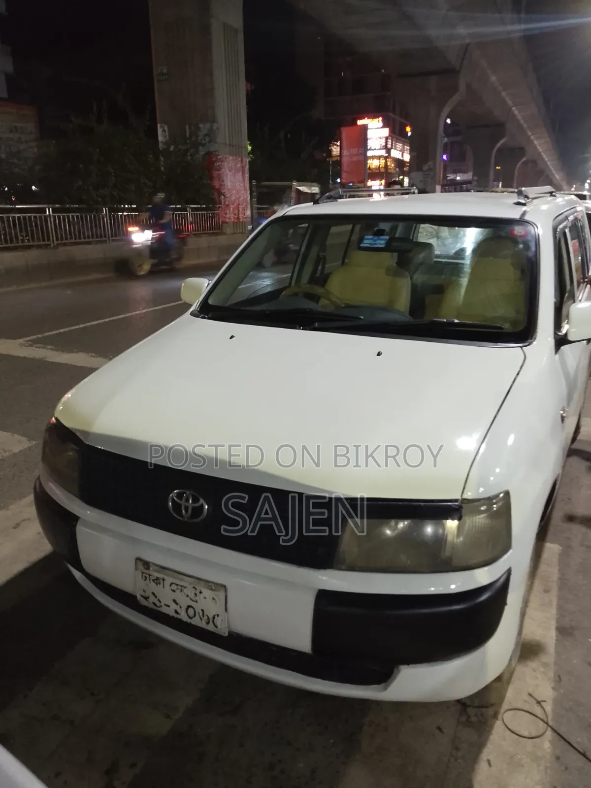 Toyota Probox 2003 White
