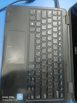 Laptop Dell Latitude 3190 2-in-1 4GB Intel Pentium SSD 128GB