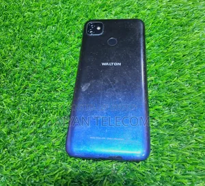 Walton 32 GB Black