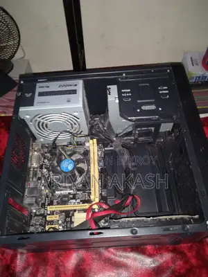 Desktop Computer Gigabyte 4GB Intel Core i3 HDD 500GB