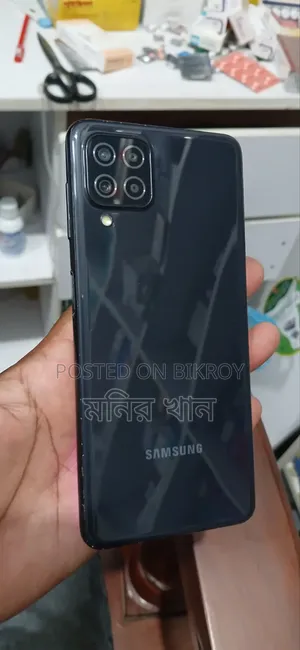 নতুন স্যামসাং গ্যালাক্সি এ২২ ১২৮ জিবি কালো