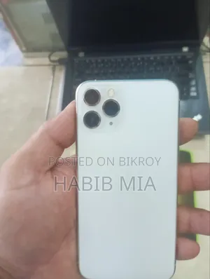 অ্যাপল আইফোন ১১ প্রো ২৫৬ জিবি হোয়াইট