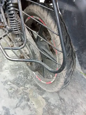 Bajaj Discover 100 2013 Red