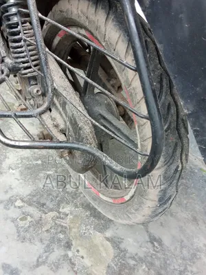 Bajaj Discover 100 2013 Red