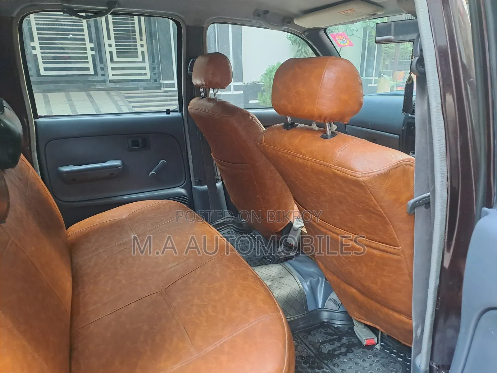 Toyota Hilux 2004