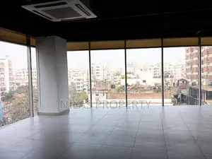 ধানমন্ডিতে আধুনিক লাক্সারি অফিস স্পেস ভাড়া