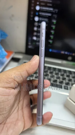Apple iPhone 11 128 GB Purple