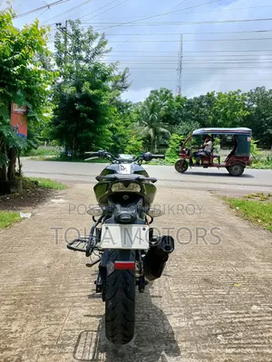 TVS Apache RTR 160 4V 2022 Black