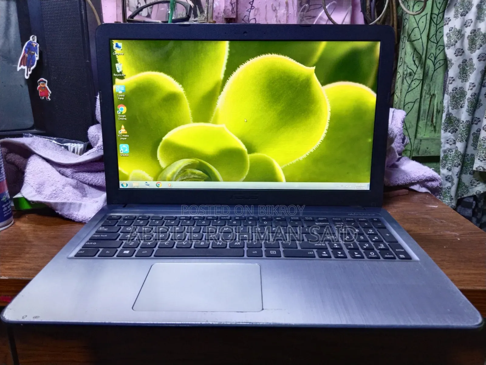 Laptop Asus 4GB AMD Ryzen HDD+SSD 512GB
