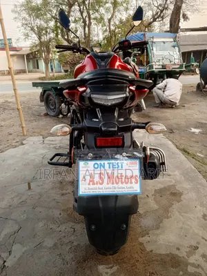 নিউ ইয়ামাহা এফজেডএস ভি৩ ২০২৪ রেড